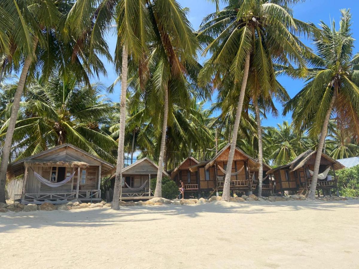 Castaway Beach Bungalows ศรีธนู ภายนอก รูปภาพ