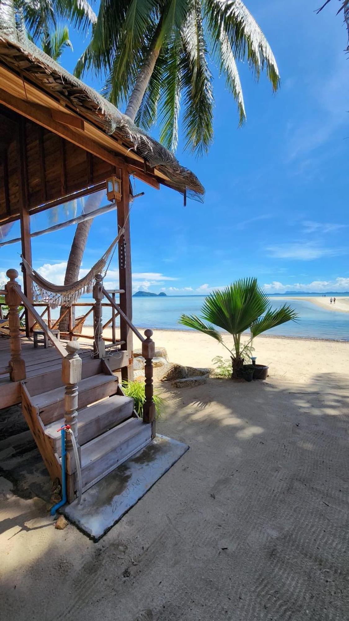 Castaway Beach Bungalows ศรีธนู ภายนอก รูปภาพ